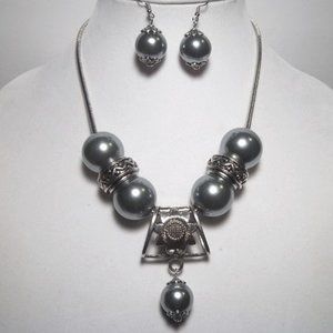 Sunflower Scarf Bail Pendant and Dark Gray Pearl Beaded Necklace and Earring Set